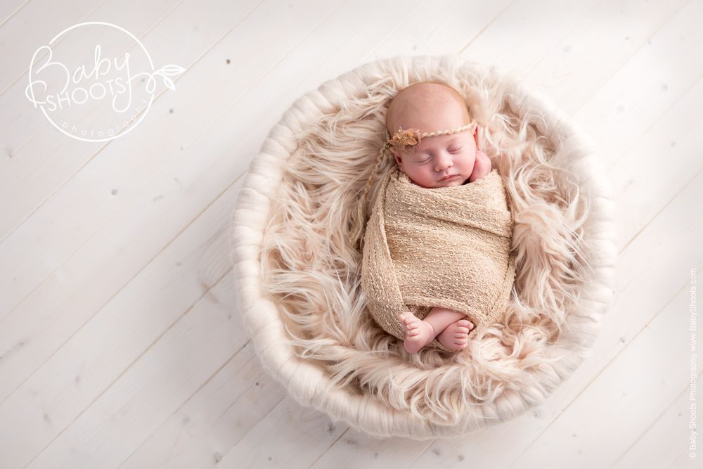 4 week old baby photography Sussex