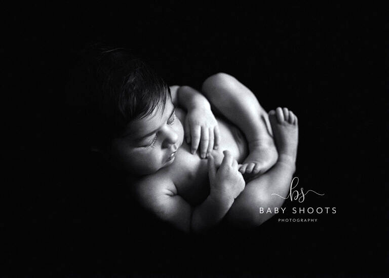 Newborn Photographer Crawley