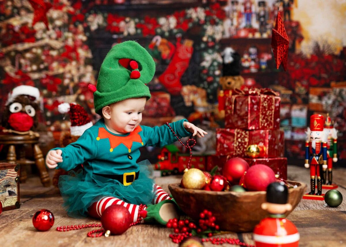Fun Christmas mini-sessions in Crawley