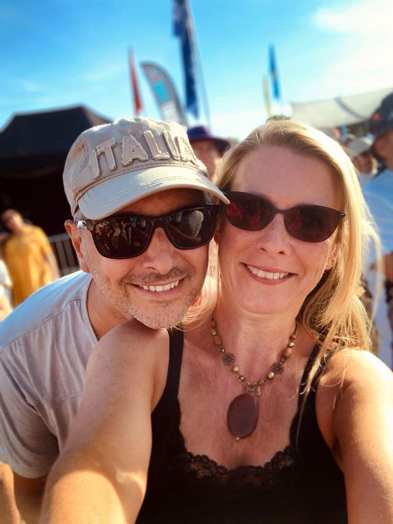 Karen and Rob are your award-winning team at Baby Shoots Photography - maternity, newborn and baby photographers, based in West Sussex and serving all south east areas.