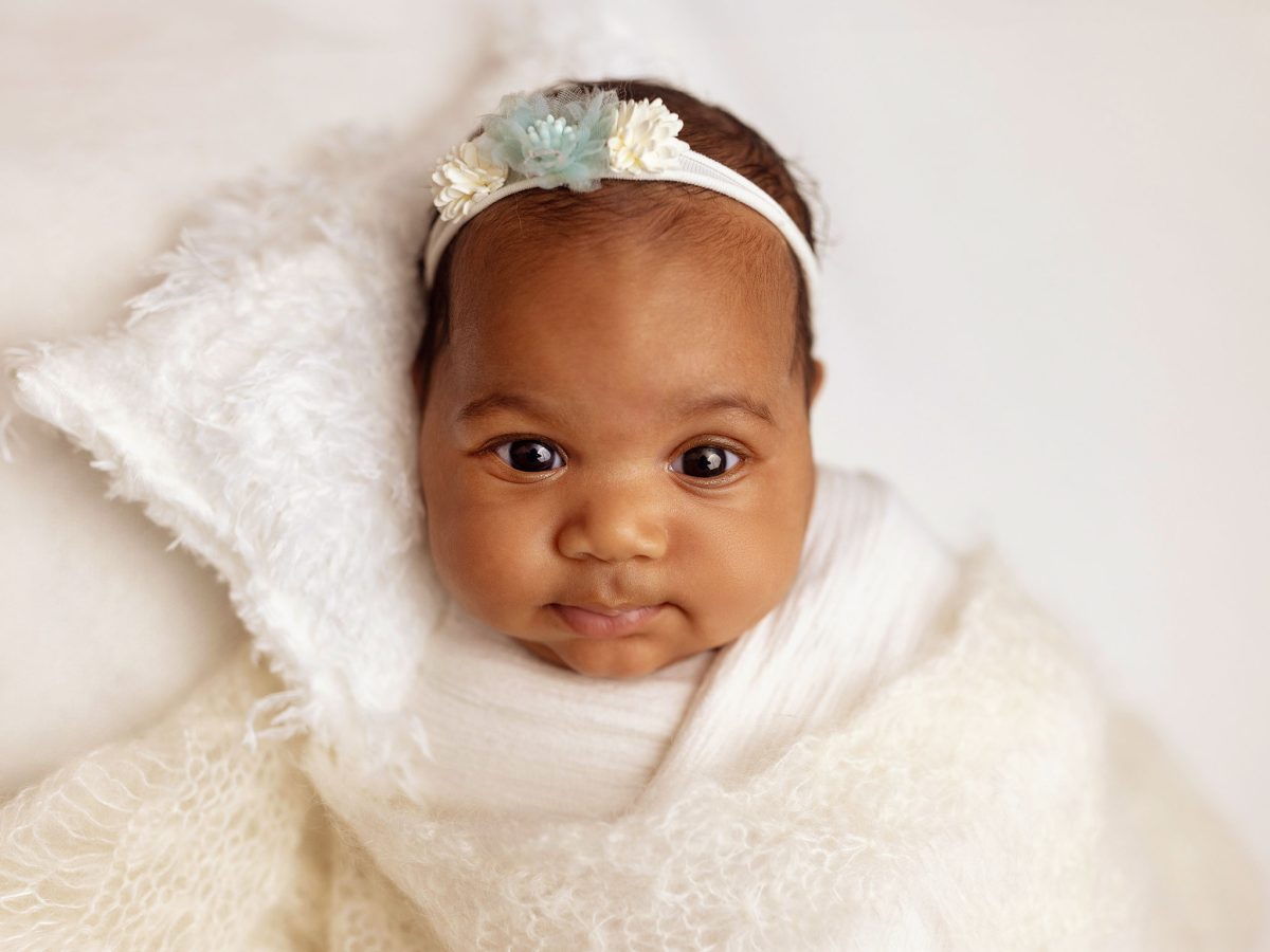 Limpsfield baby photographers for all RH8 areas.